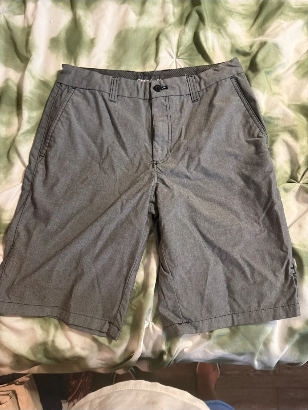 O'Neill Men's Flat-Front Gray Chino Shorts